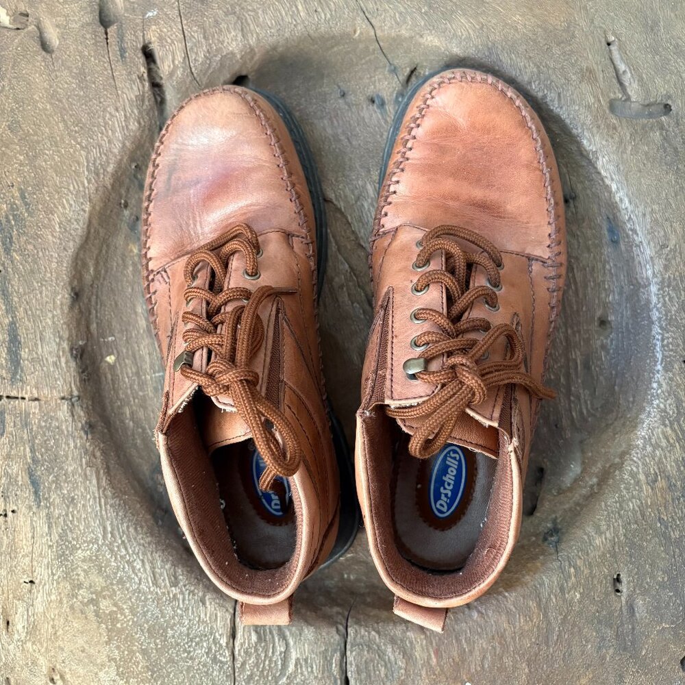 Dr. Scholl's Mily brown leather ankle lace-up travel comfy walking boots shoes